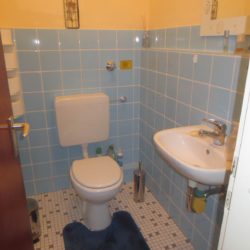 EG rechts Toilette